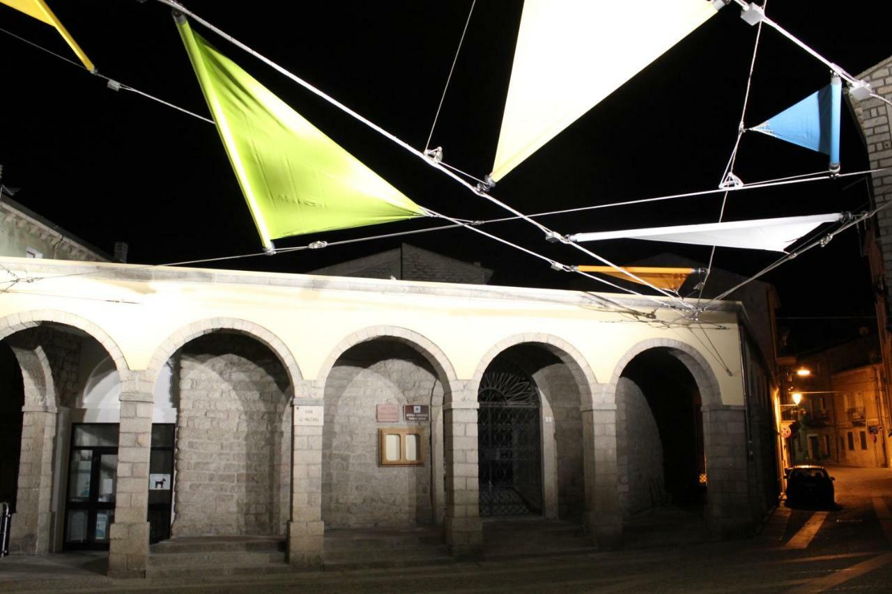 B&B Piazza Di L'Ara Tempio Pausania Bagian luar foto